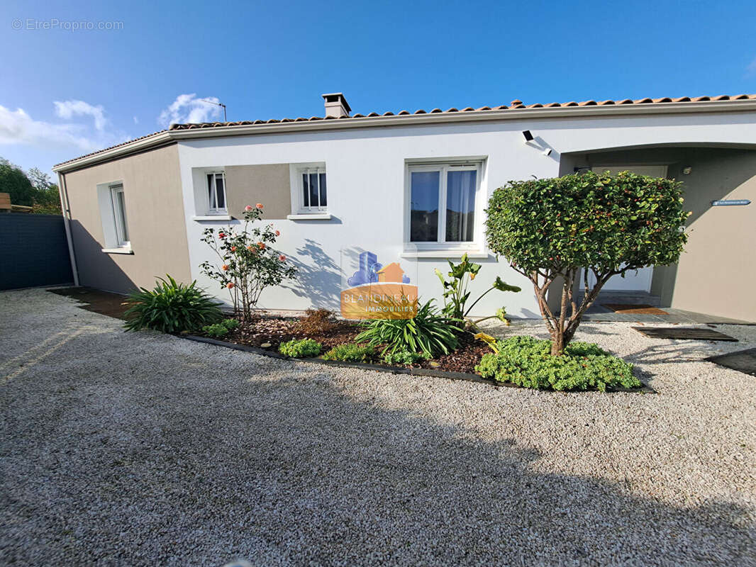 Maison à BOUAYE