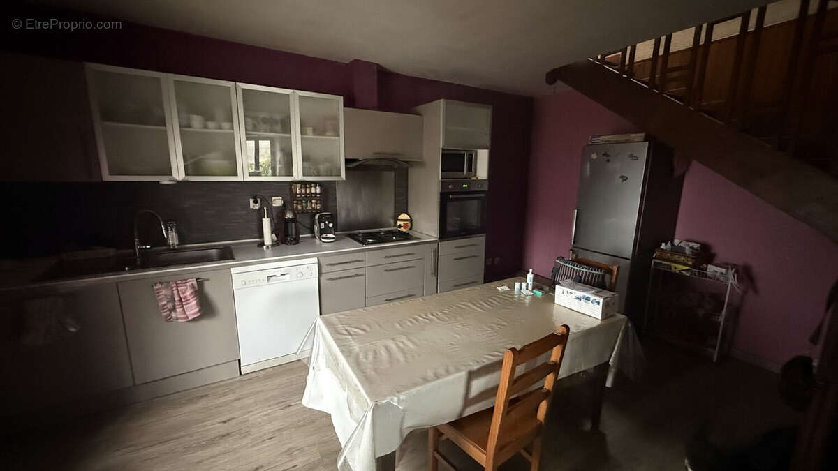 Maison 108 m² à Onet-Le-Chateau  - photo 6