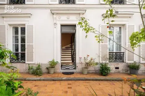 Maison 125 m² à Paris-17e  - photo 2