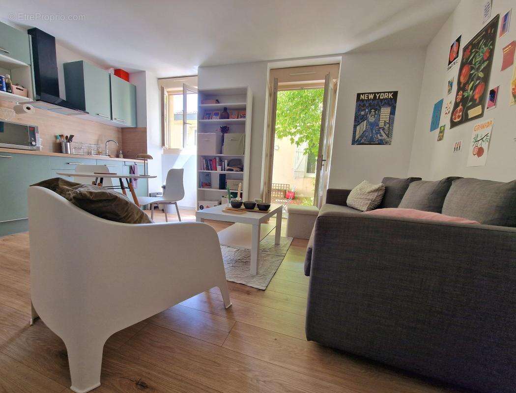Appartement à BORDEAUX