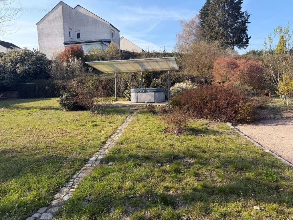 Appartement à LE CREUSOT