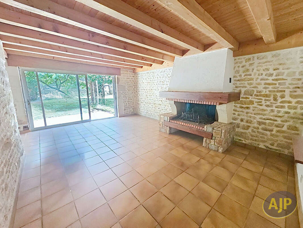 Maison à Péault 85 - photo 6