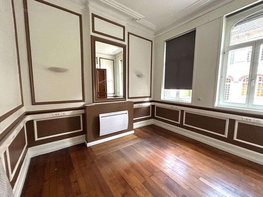 Maison à SAINT-AMAND-LES-EAUX