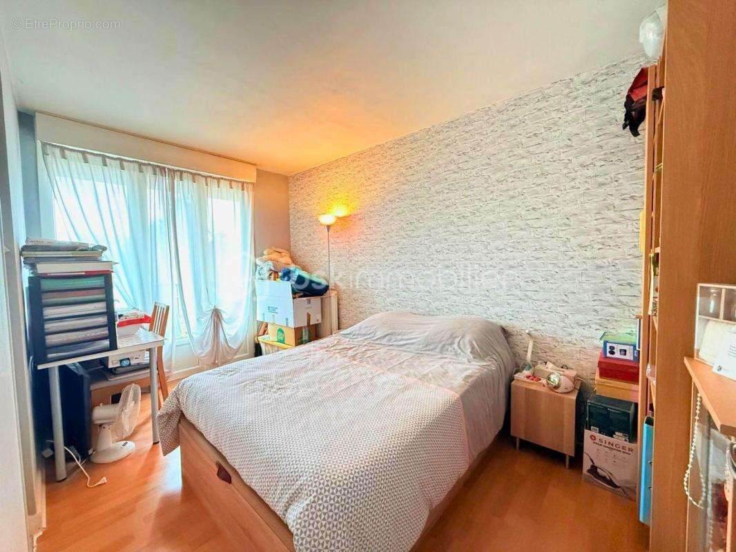 Appartement à NEUILLY-PLAISANCE