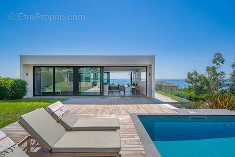 Maison à ANTIBES