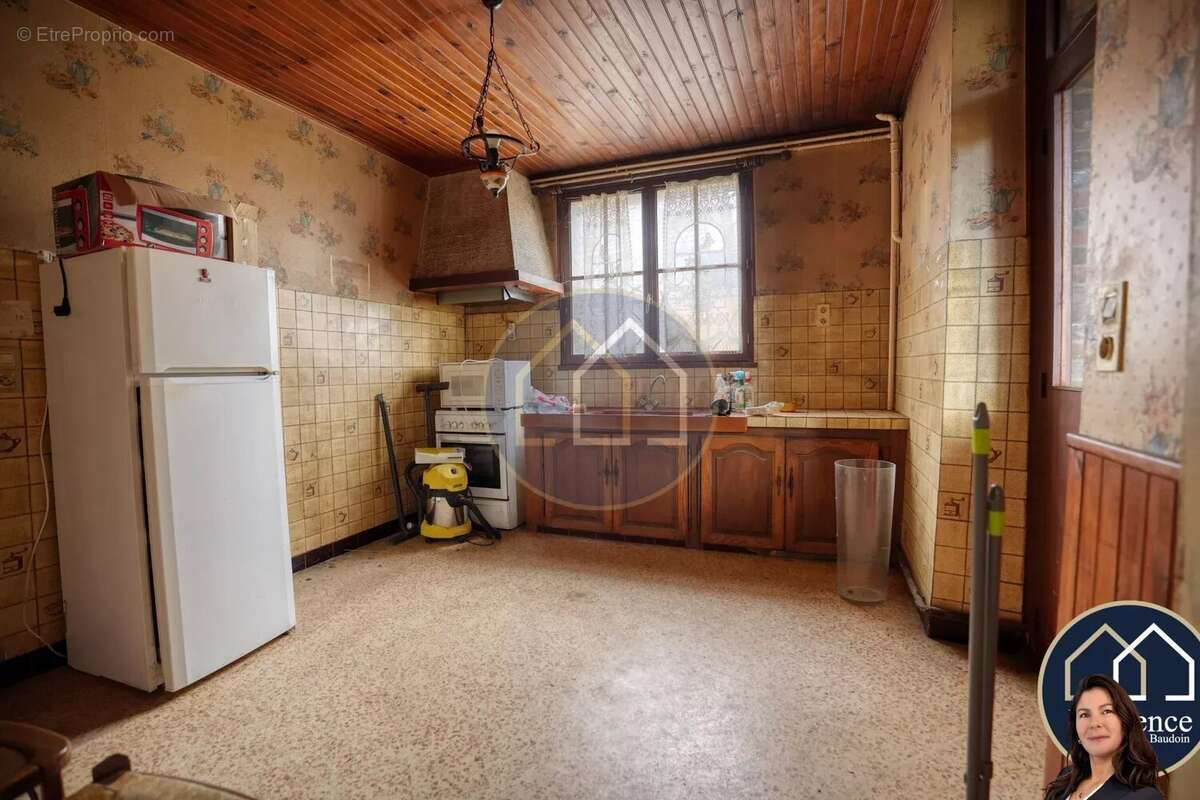 Maison à POIGNY-LA-FORET