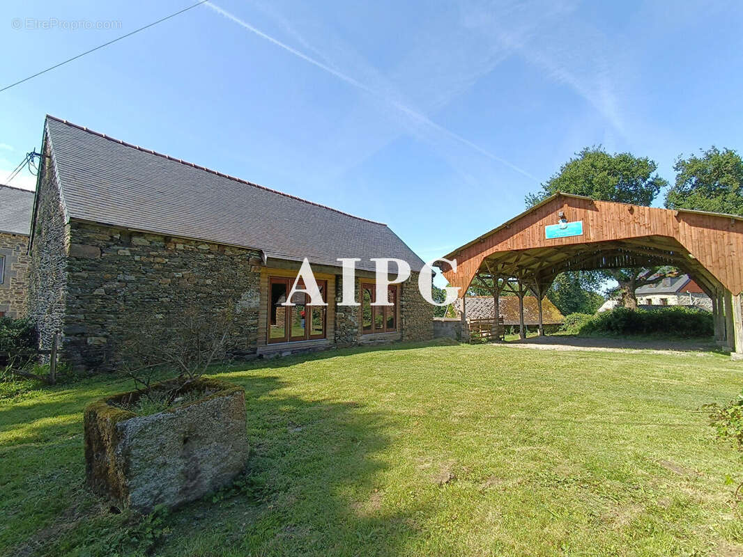 Plussulien, maison avec gîte à vendre - photo 18