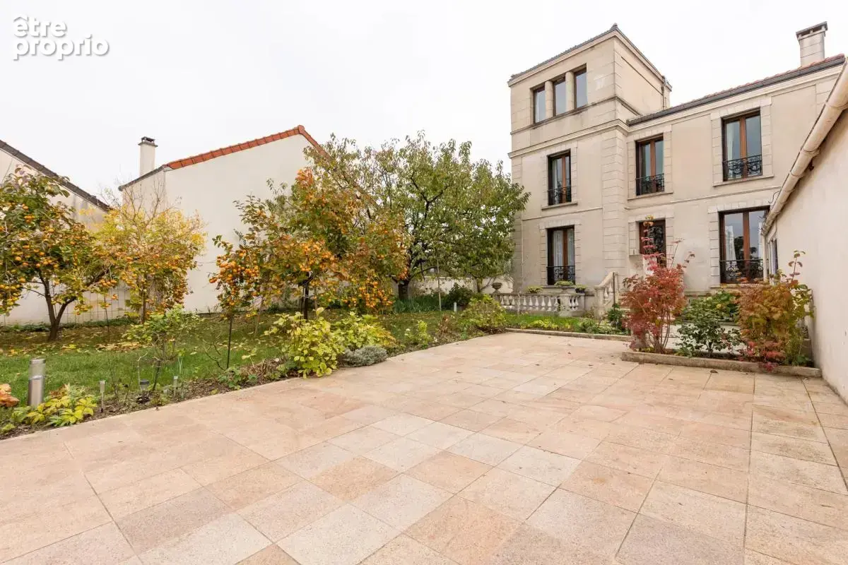 Maison de 220 m2 avec jardin à Créteil - photo 2