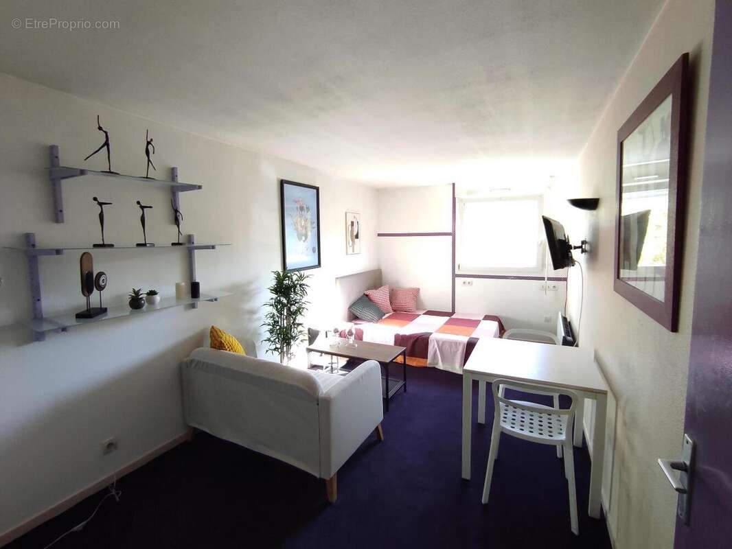   - Appartement à LYON-3E