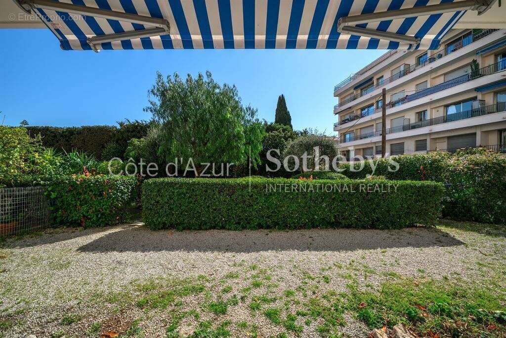 Appartement à BEAULIEU-SUR-MER