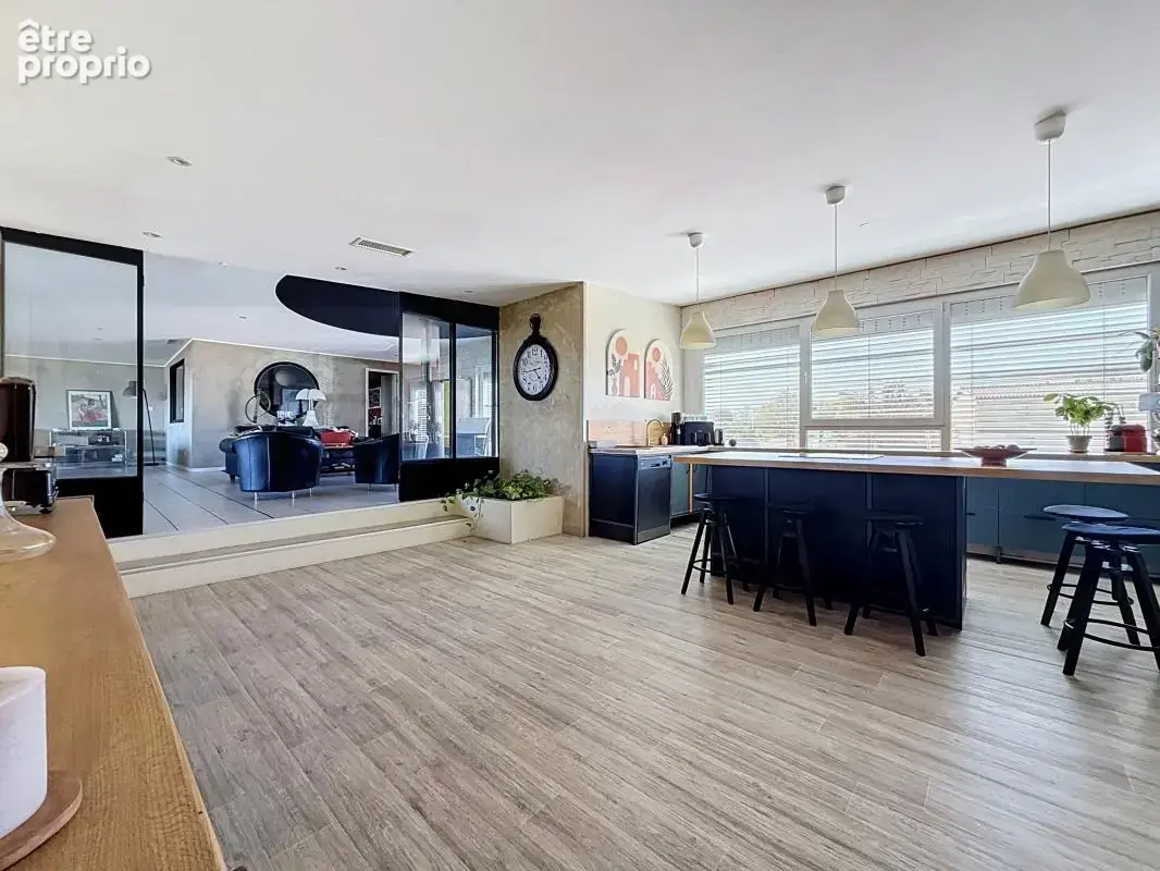 Appartement - Loft - 4 Chambres - Garage - Atelier - Terrasse - Jolie vue dégagée - photo 12