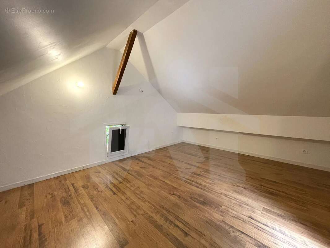 Appartement à SAINT-NIZIER-DU-MOUCHEROTTE