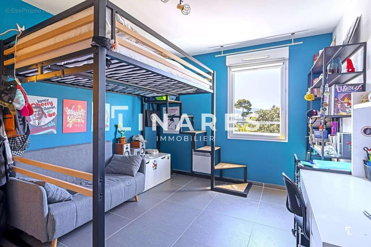 Appartement à MARSEILLE-9E