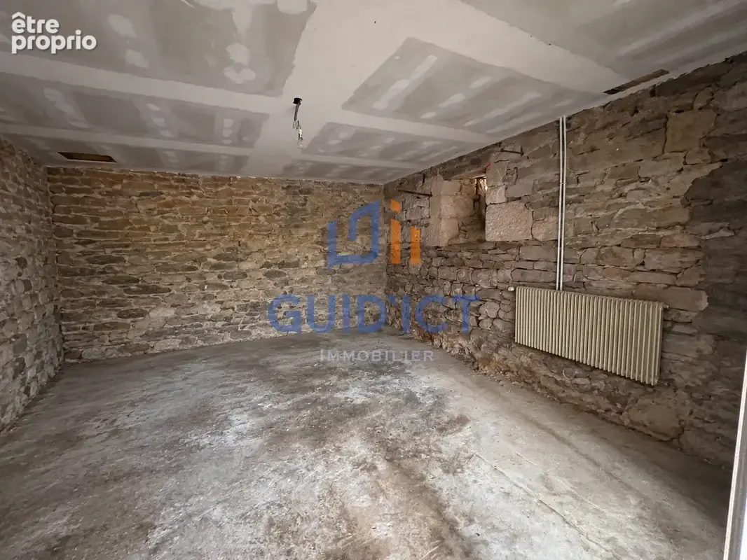 Maison de caractère avec jardin, terrasse et garage   175 000 € - photo 10