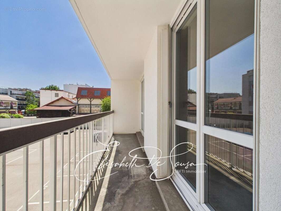 Photo 6 - Appartement à IVRY-SUR-SEINE