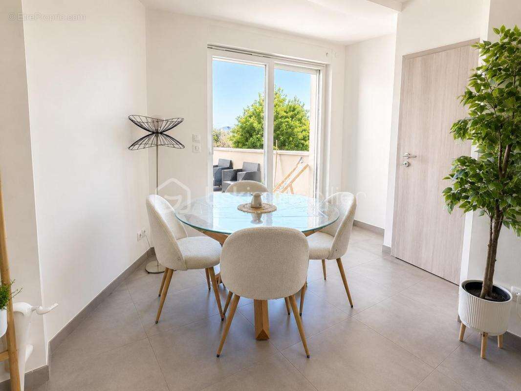Appartement 3 pièces de 64 m² avec terrasse et box en sous-sol – Résidence récente de 2021 - photo 2