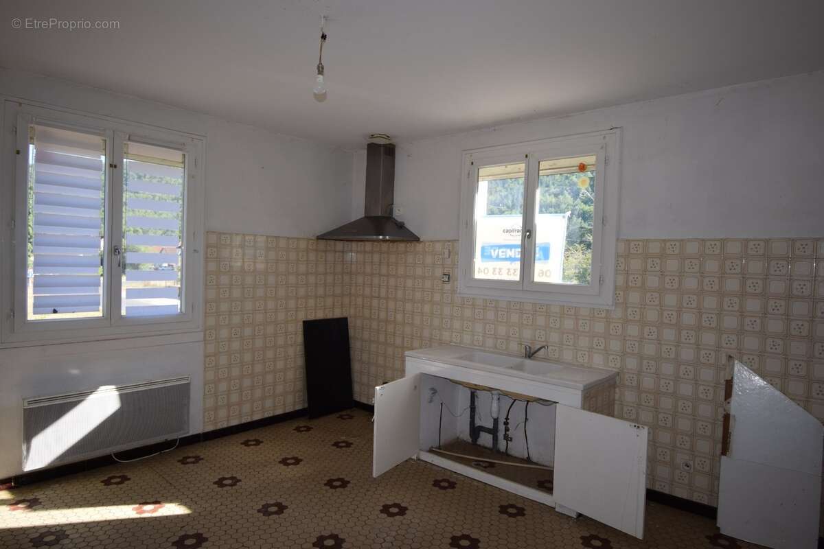 Maison à vendre 4 pièces TOUR DE FAURE (46) - photo 12