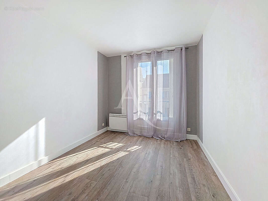 Appartement à MANTES-LA-JOLIE