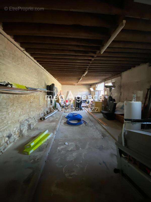 Commerce à VIMOUTIERS