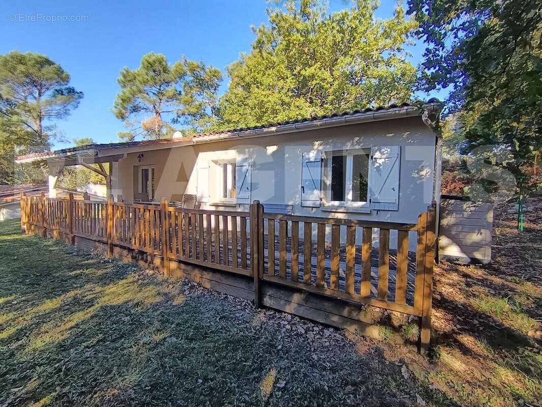 IMG_20251016_111708 - Maison à BROSSAC