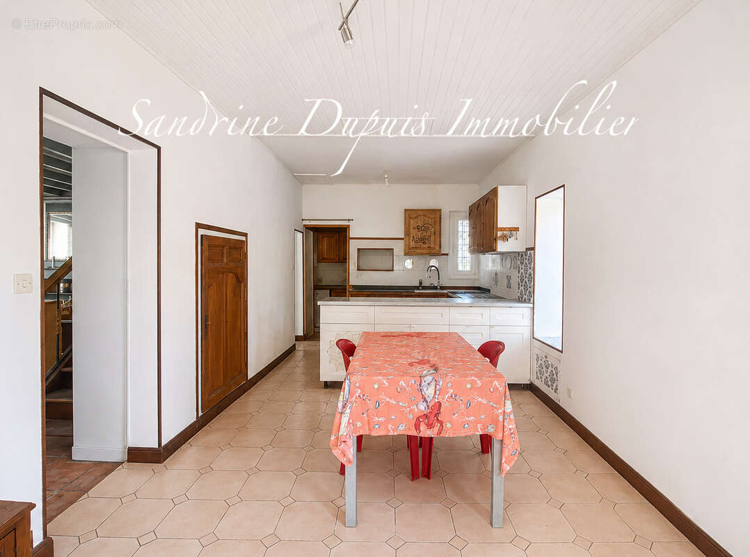 Maison charentaise   5 chambres   Gîte indépendant   Dépendance de 51 m - photo 7