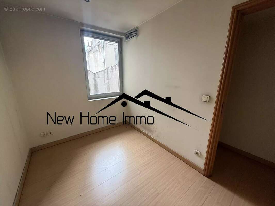 Appartement à MARSEILLE-6E