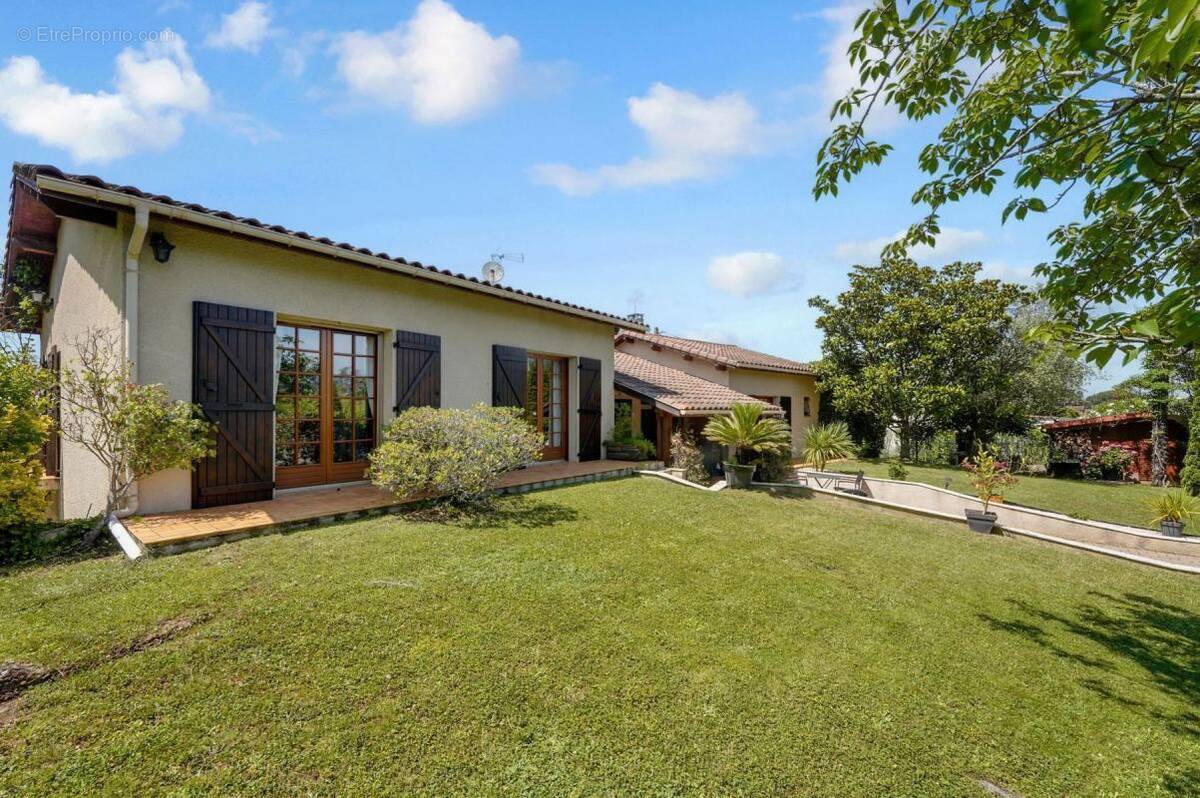 Maison à VILLENEUVE-TOLOSANE