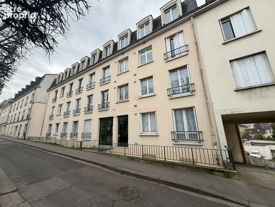 Appartement 80 m² à Versailles  - photo 9