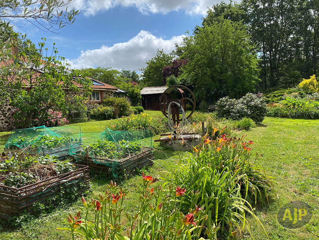 Maison à DOMPIERRE-SUR-YON