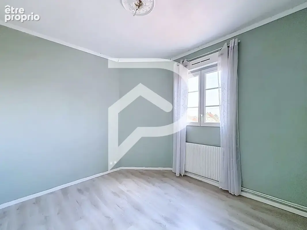 Maison familiale avec jardin à proximité de la gare - photo 10