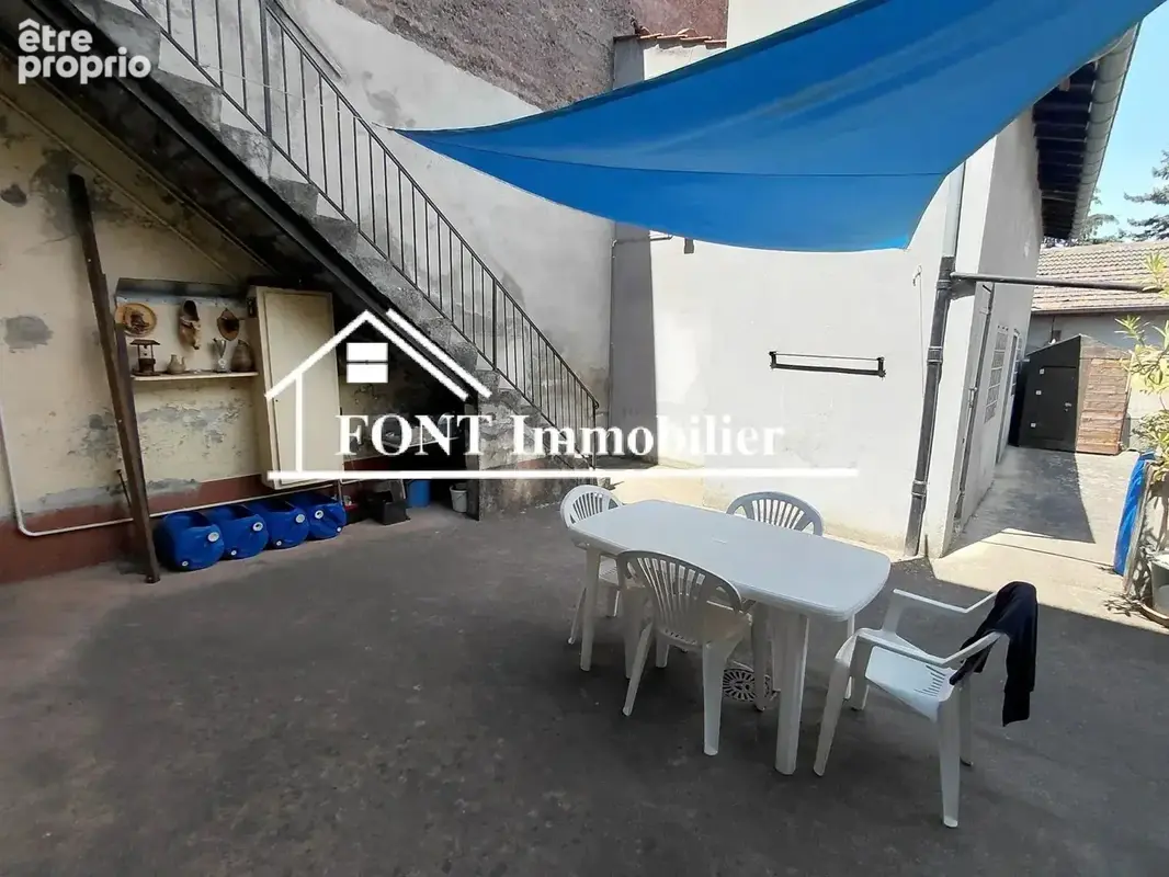 Saint-chamond, proche novaciéries, petit immeuble - photo 1