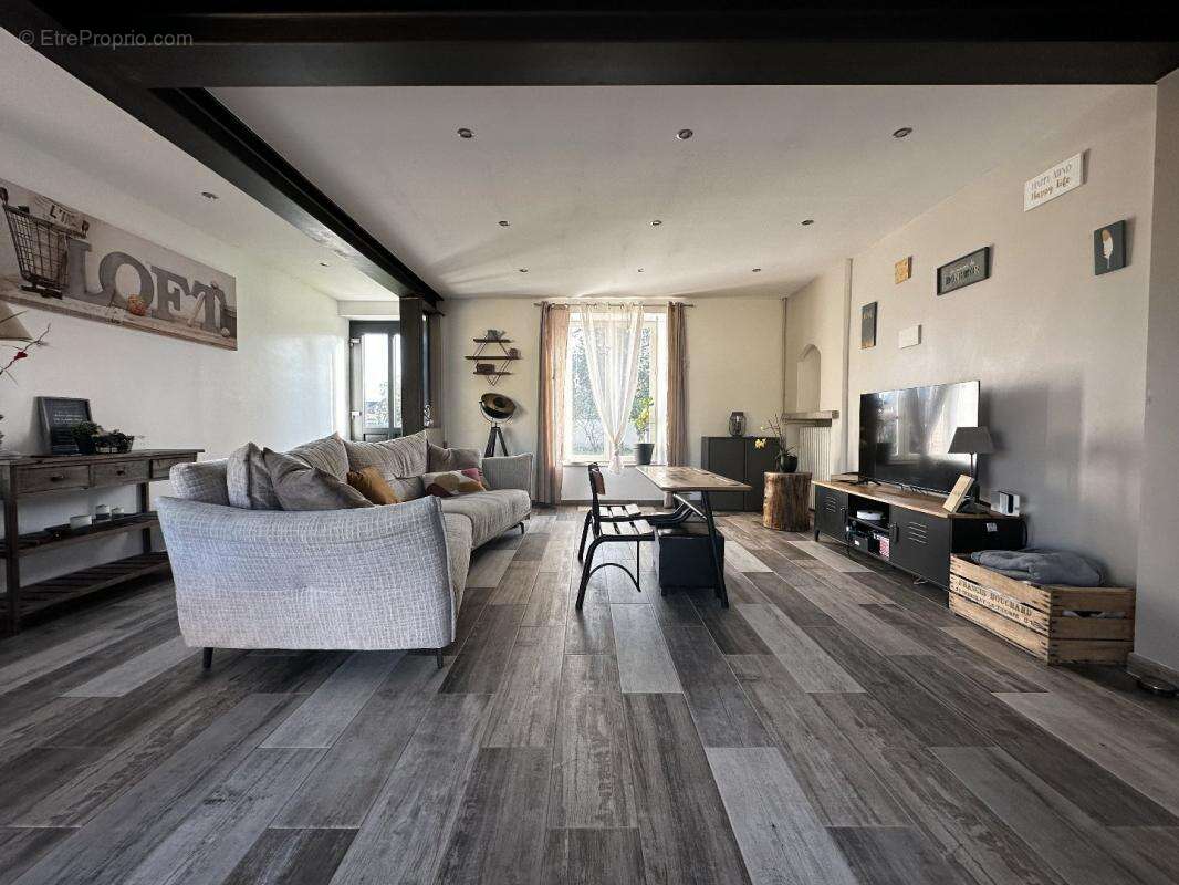Maison 153 m² à Tremblay-Les-Villages  - photo 4