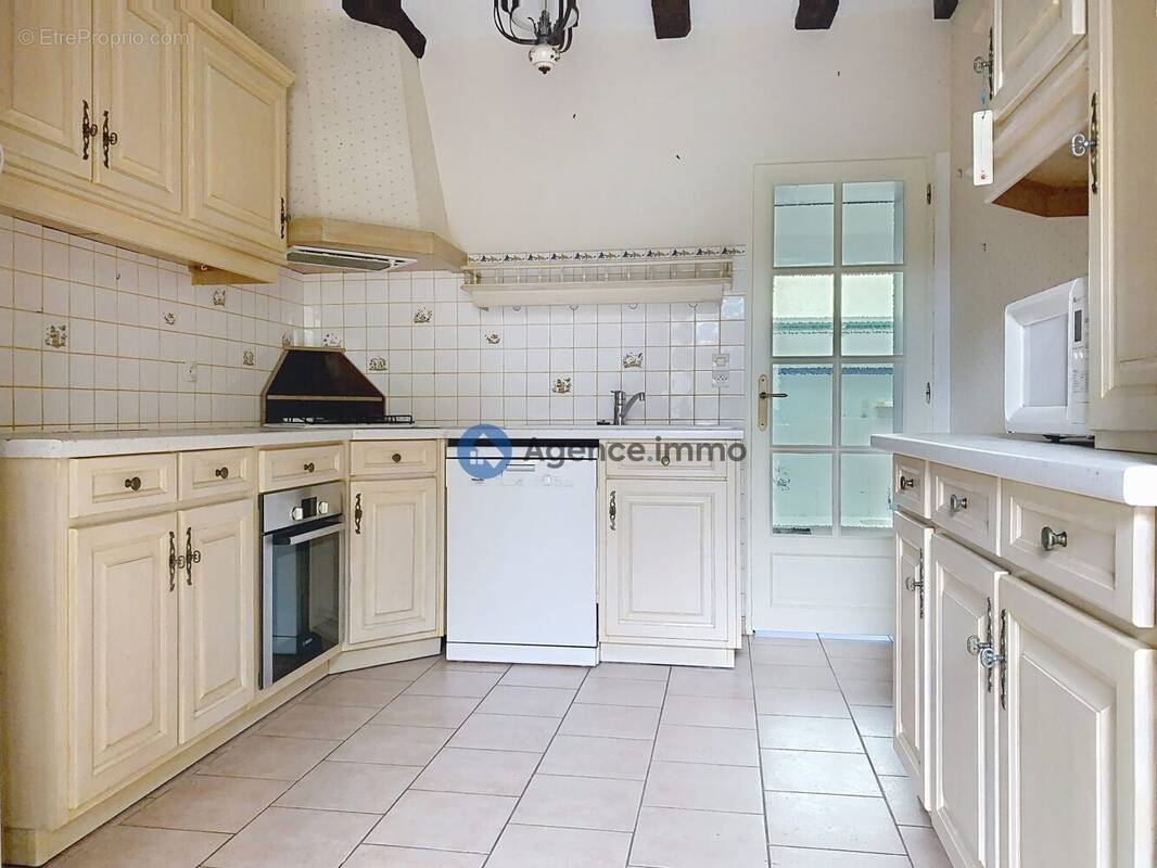 Maison à CHATEAU-LA-VALLIERE