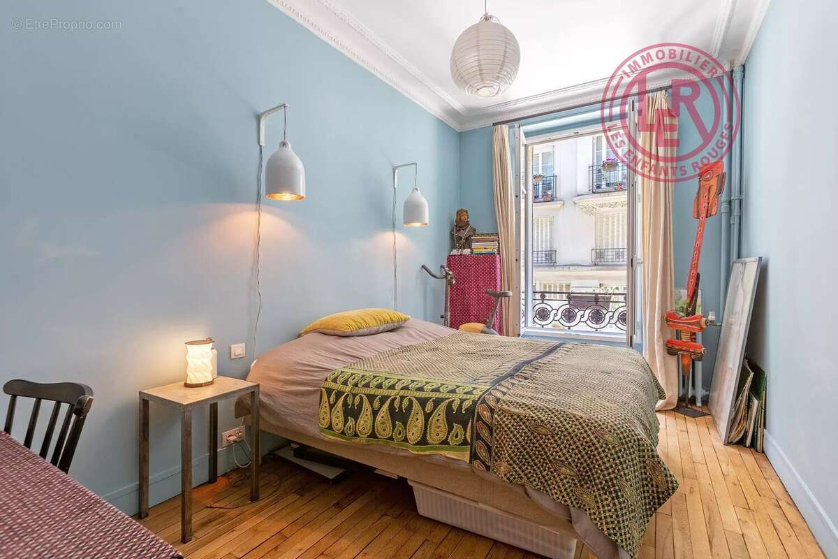Appartement à PARIS-18E