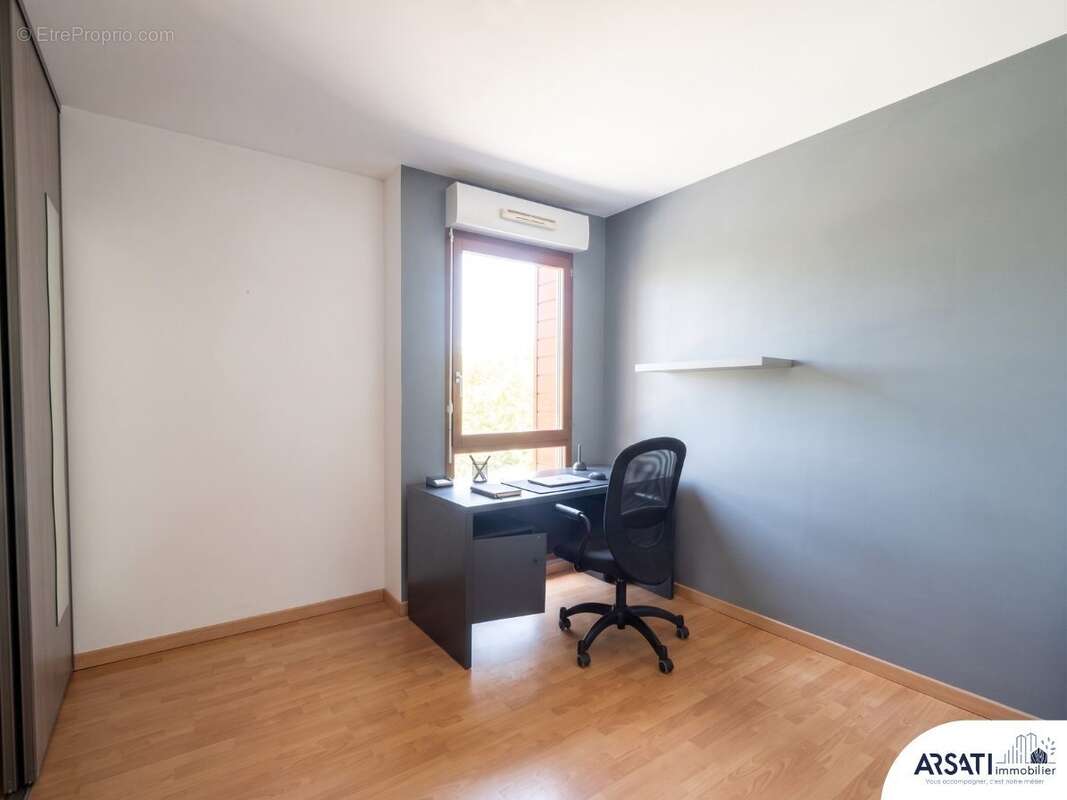 Appartement à SAINT-JACQUES-DE-LA-LANDE