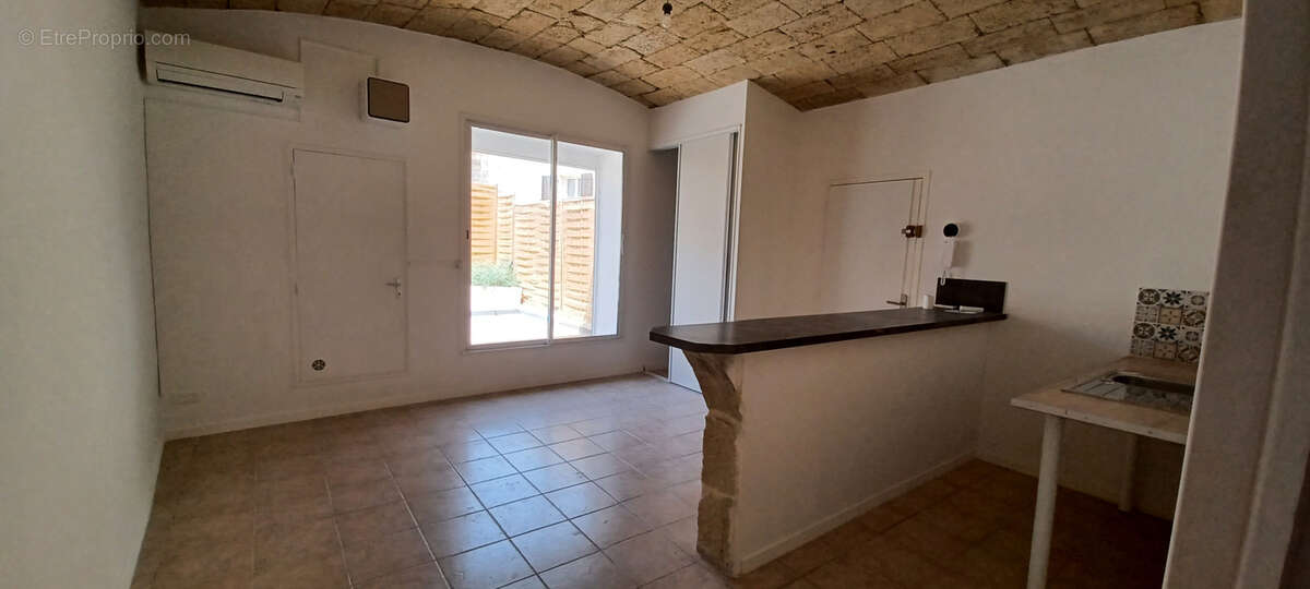 Appartement à VAUVERT