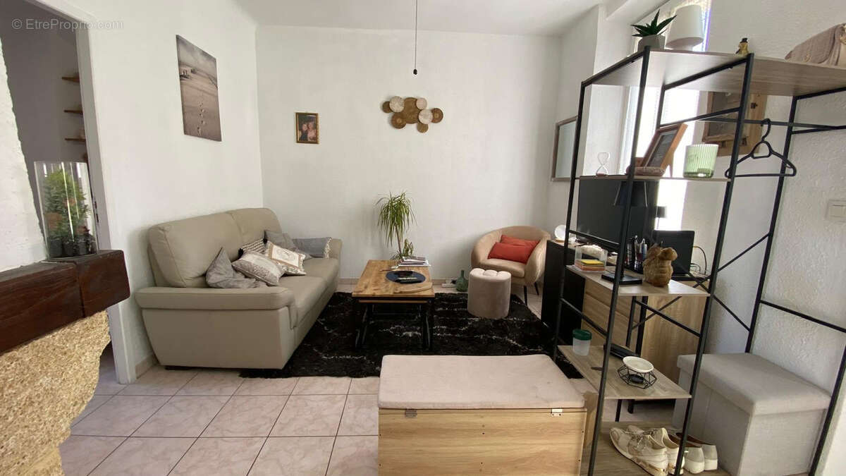 Maison à LEZIGNAN-CORBIERES