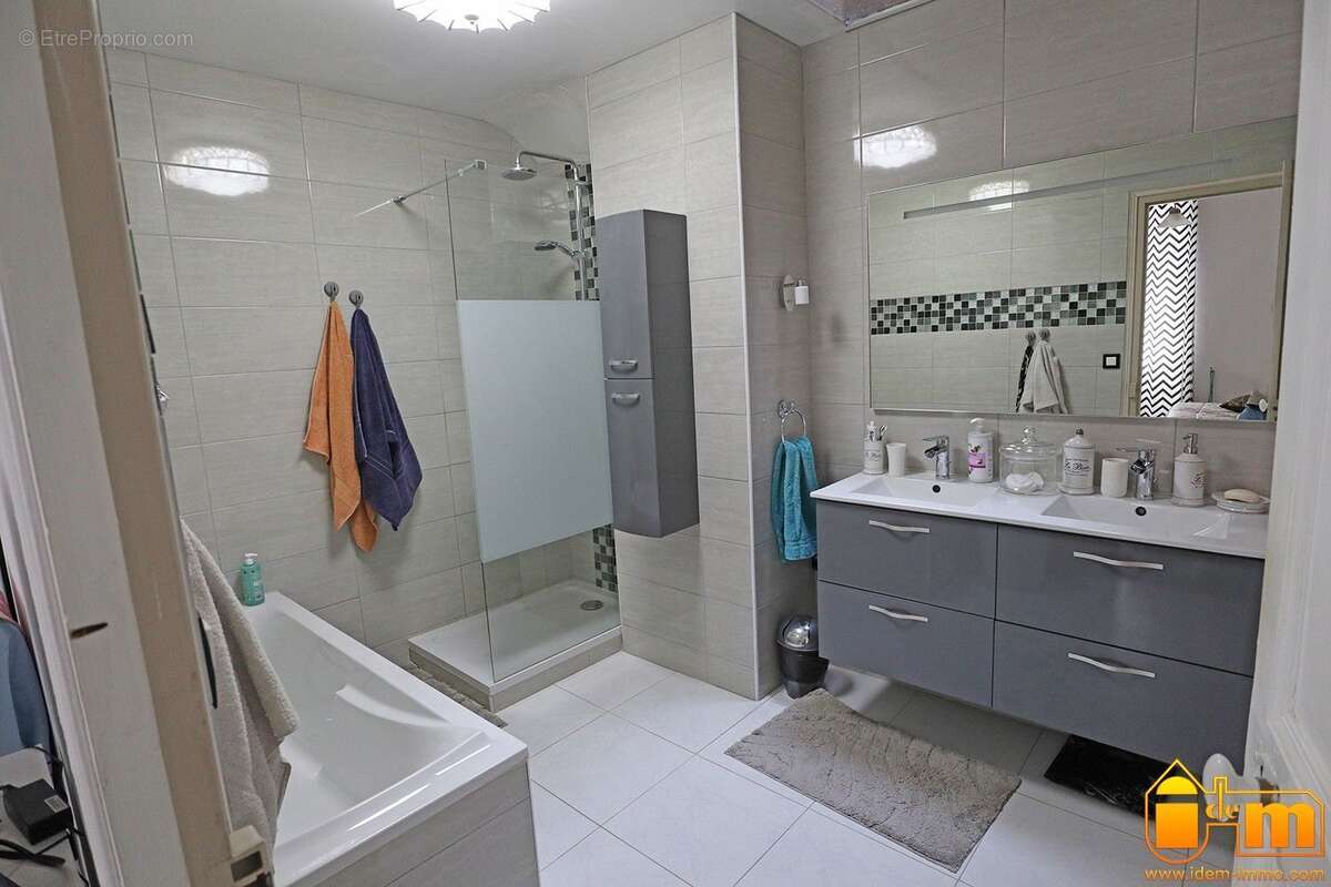 Maison 143 m² à Mereville  - photo 6