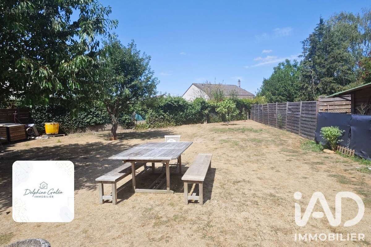 Maison 112 m² à Pierres  - photo 9