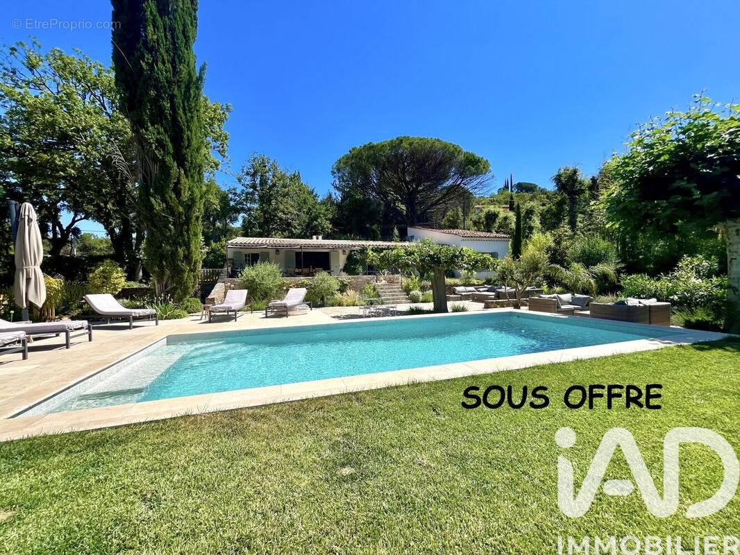 Photo 1 - Maison à GRIMAUD