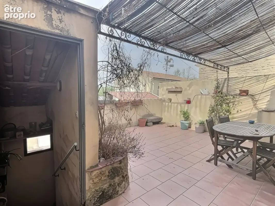 Maison 4 pièces 140 m² à vendre à Villelaure (84530) - photo 2
