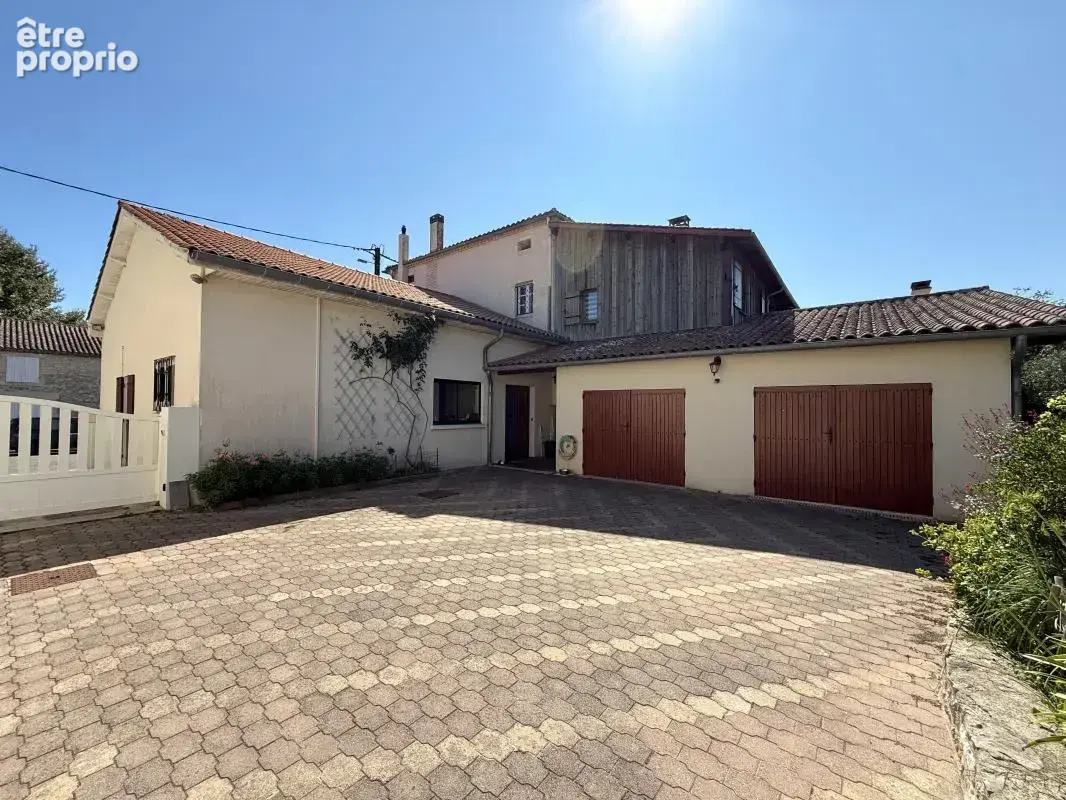 Maison de Maître avec piscine à Grignols (33) - photo 21