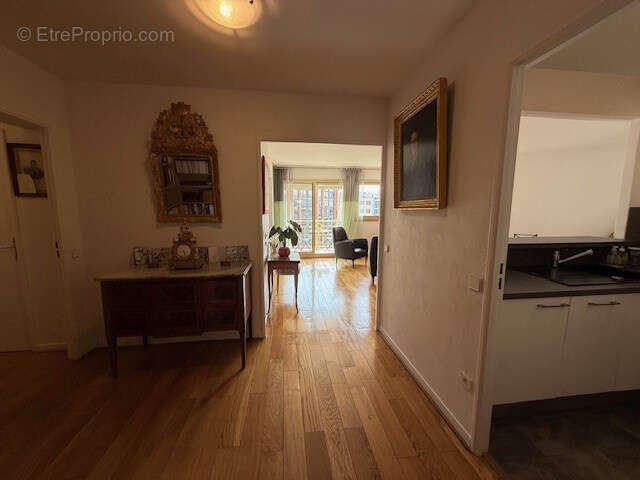 Appartement à LEVALLOIS-PERRET