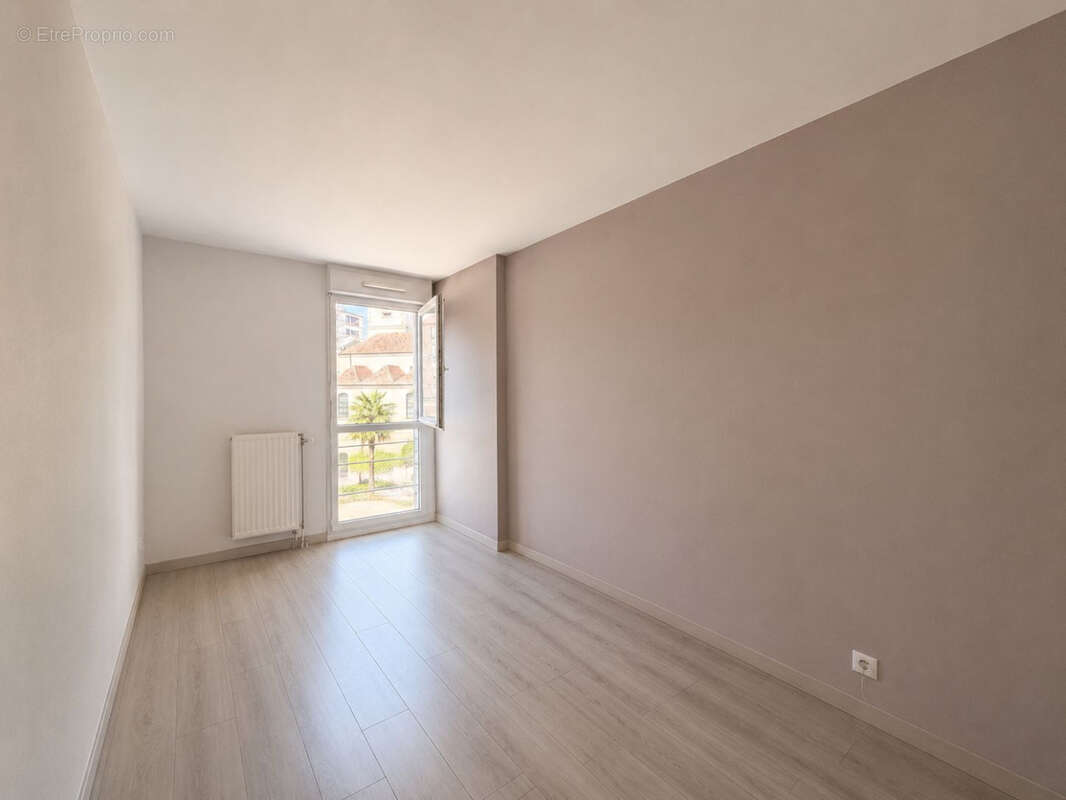 Appartement à BAGNOLET