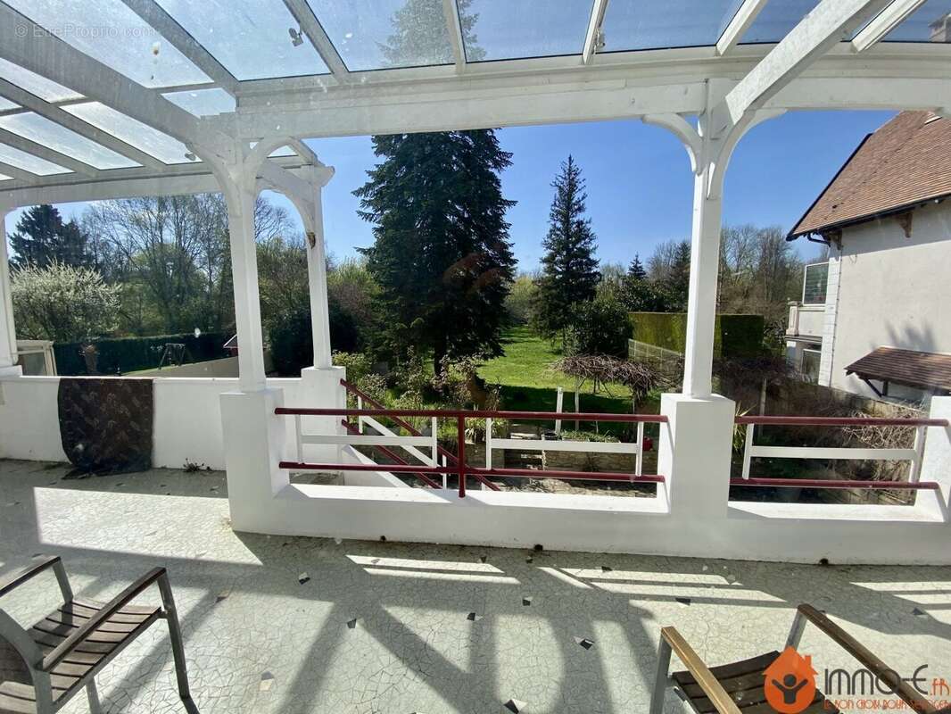 Maison 180 m² à Couilly-Pont-Aux-Dames  - photo 6