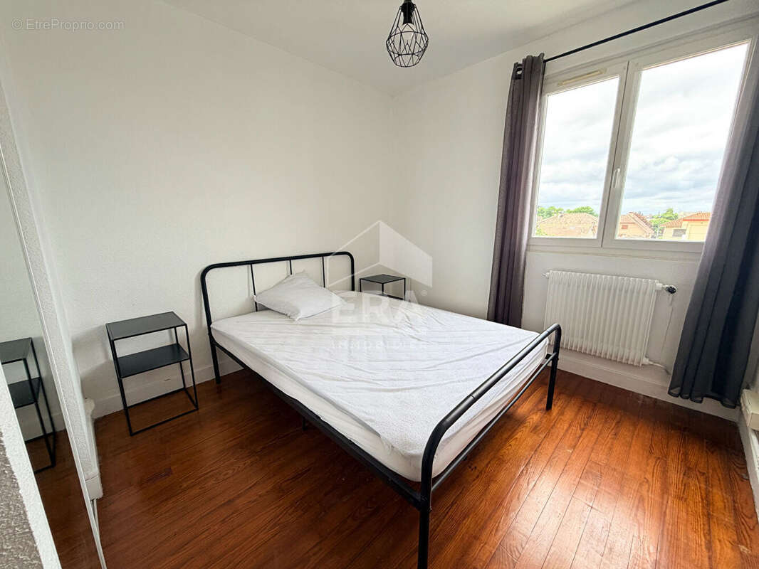 Appartement à AUREILHAN