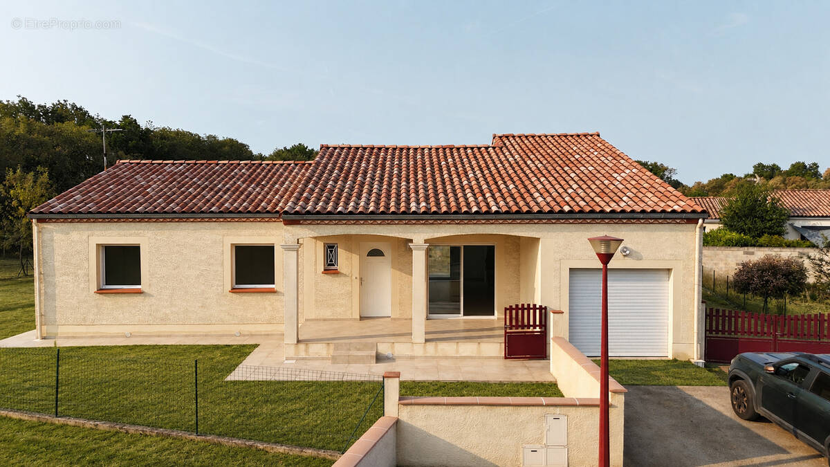 Maison 5 pièces 150 m² · à Soual · 150 m² · 357 000 €