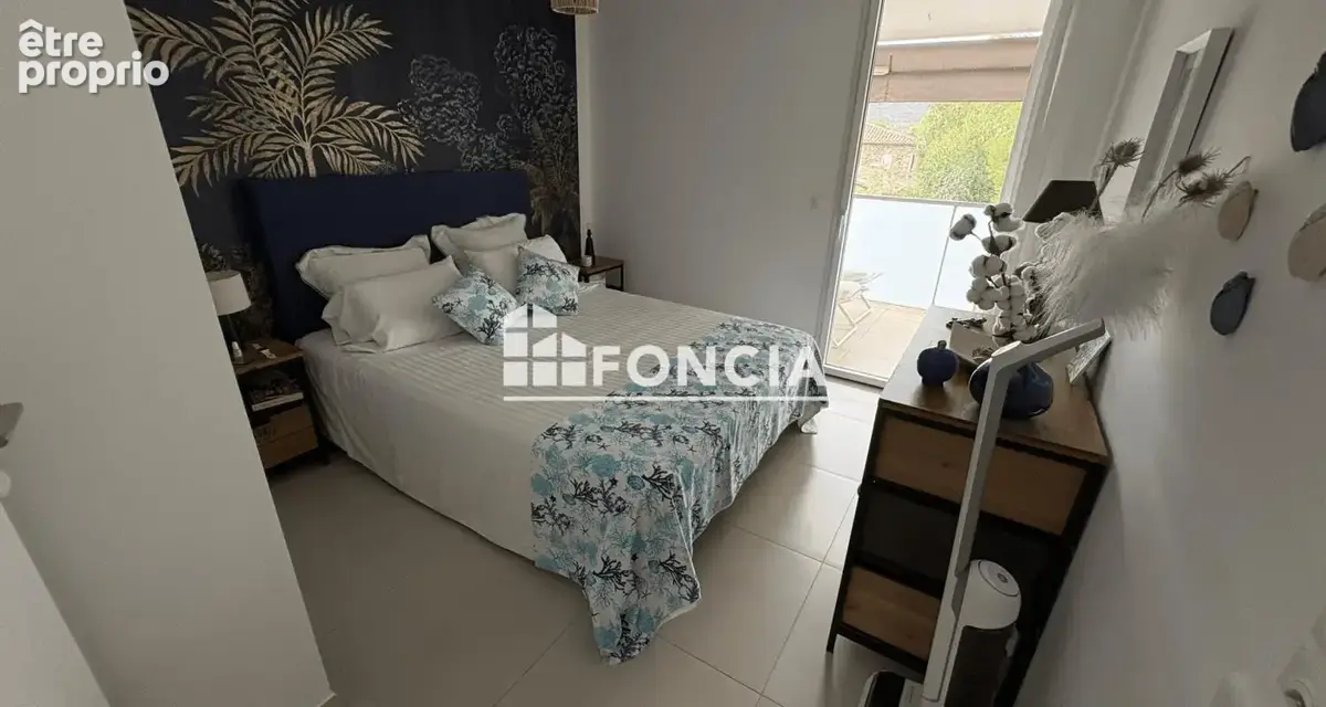 La favière – t2 avec terrasse, piscine et parking privatif - photo 5