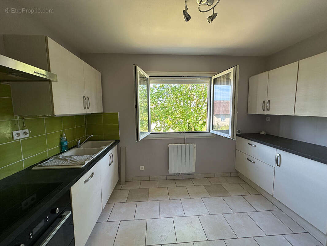 Maison à VERT-TOULON