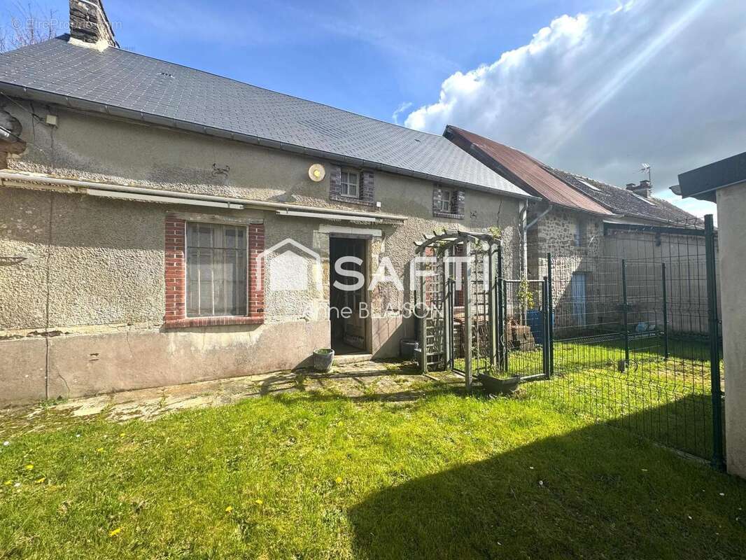 Maison 72 m² à Nay  - photo 2